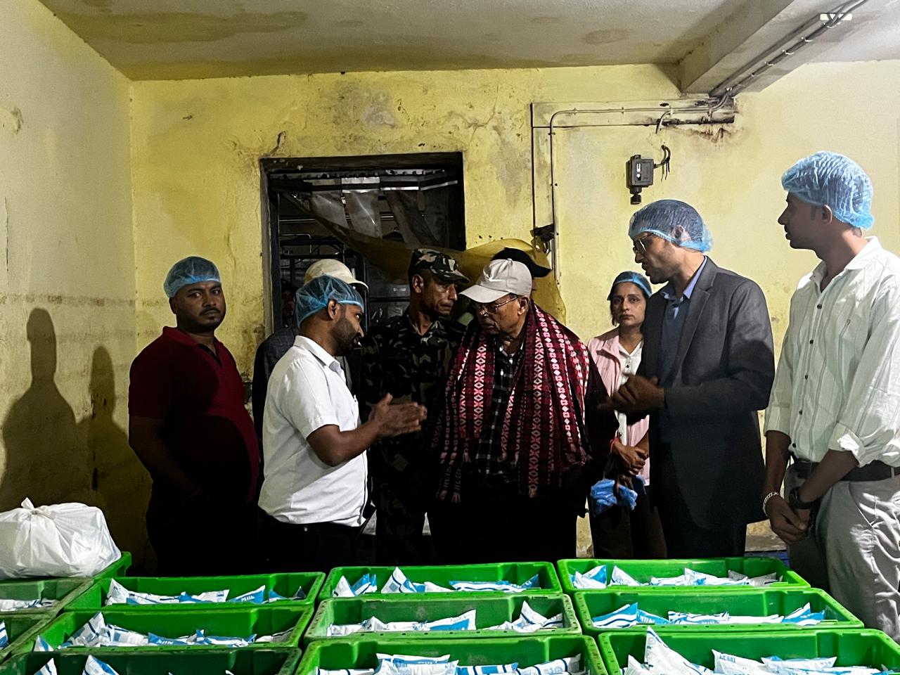 दुग्ध किसानको बक्यौता तत्काल भुक्तानी गर्न कृषि मन्त्री परियारको निर्देशन