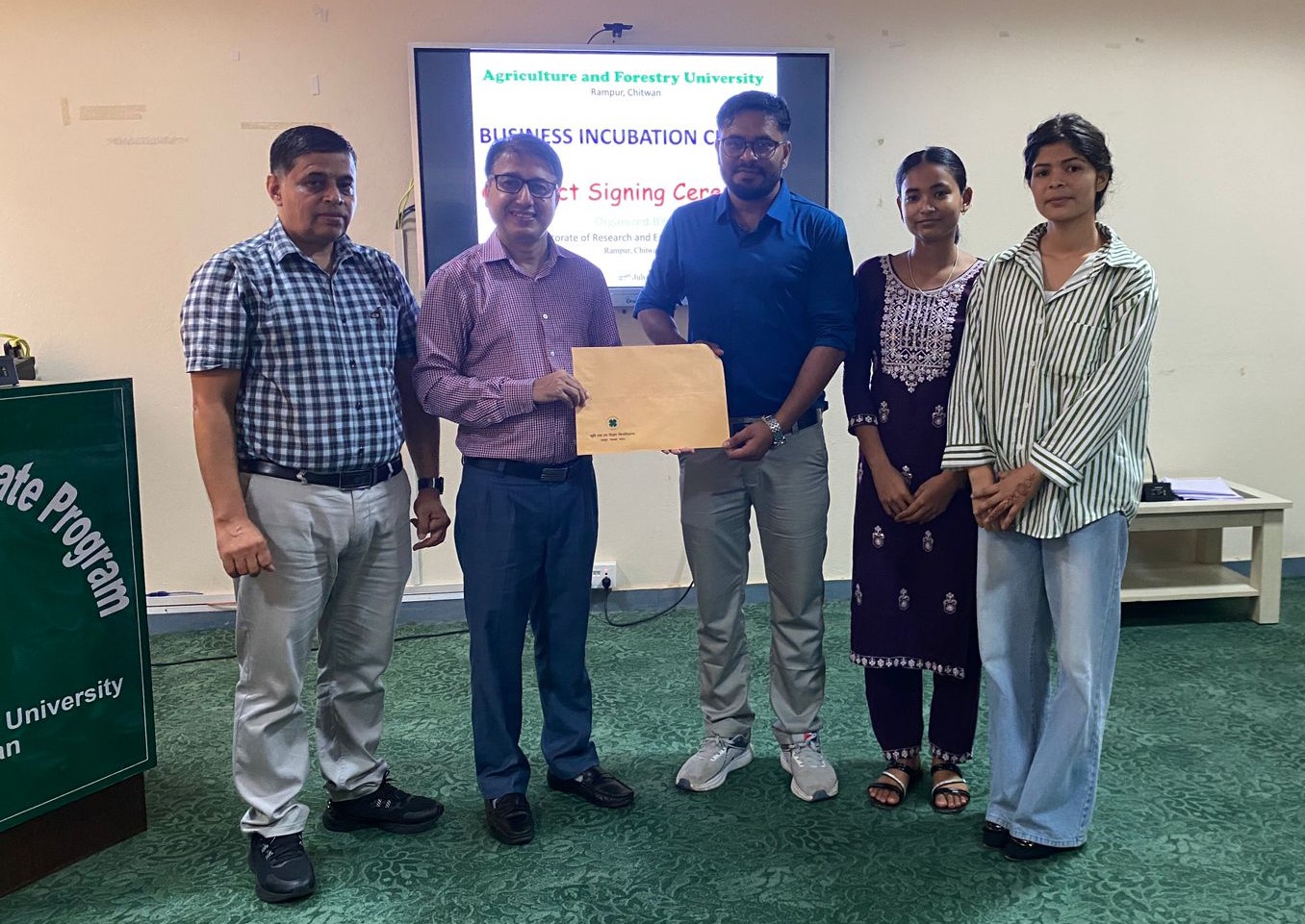 नयाँ सोच, नयाँ सुरुवात: कृषि विश्वविद्यालयबाट उदाएका सात युवा उद्यम